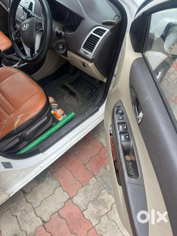 2010 Hyundai I20 Manual