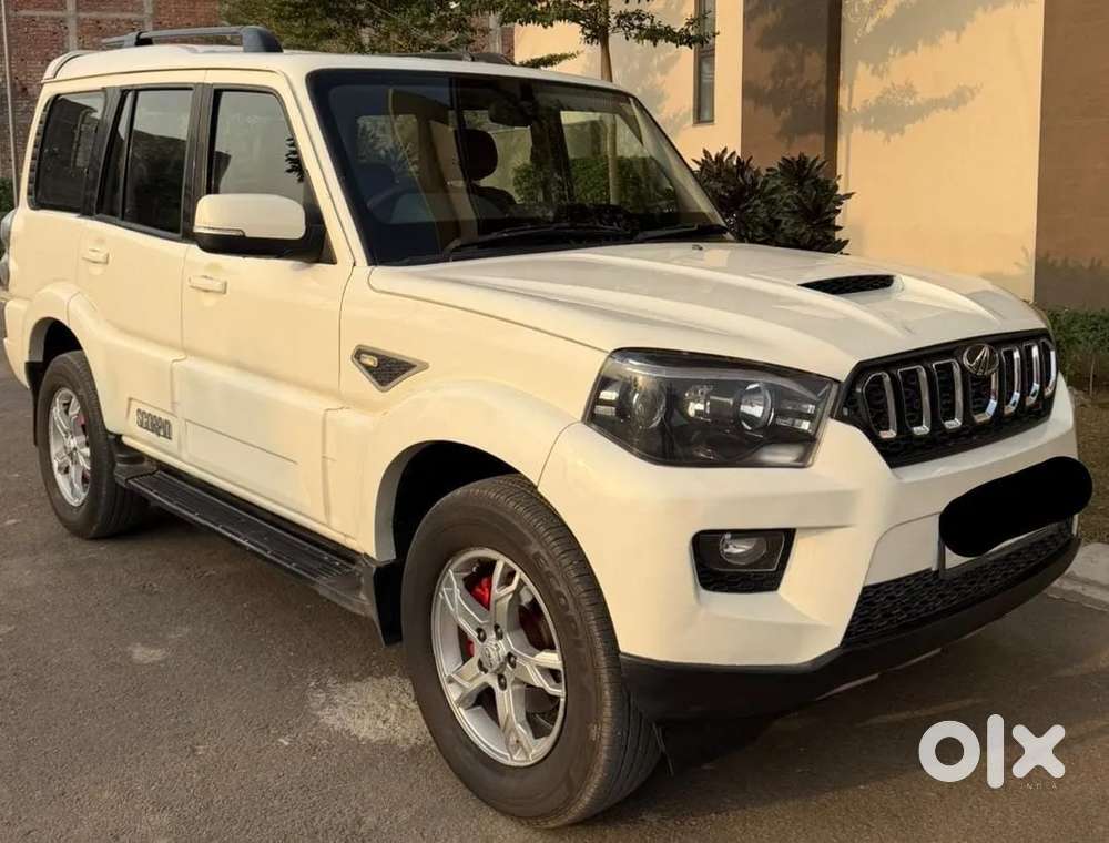 Mahindra Scorpio S10, 2017, Diesel