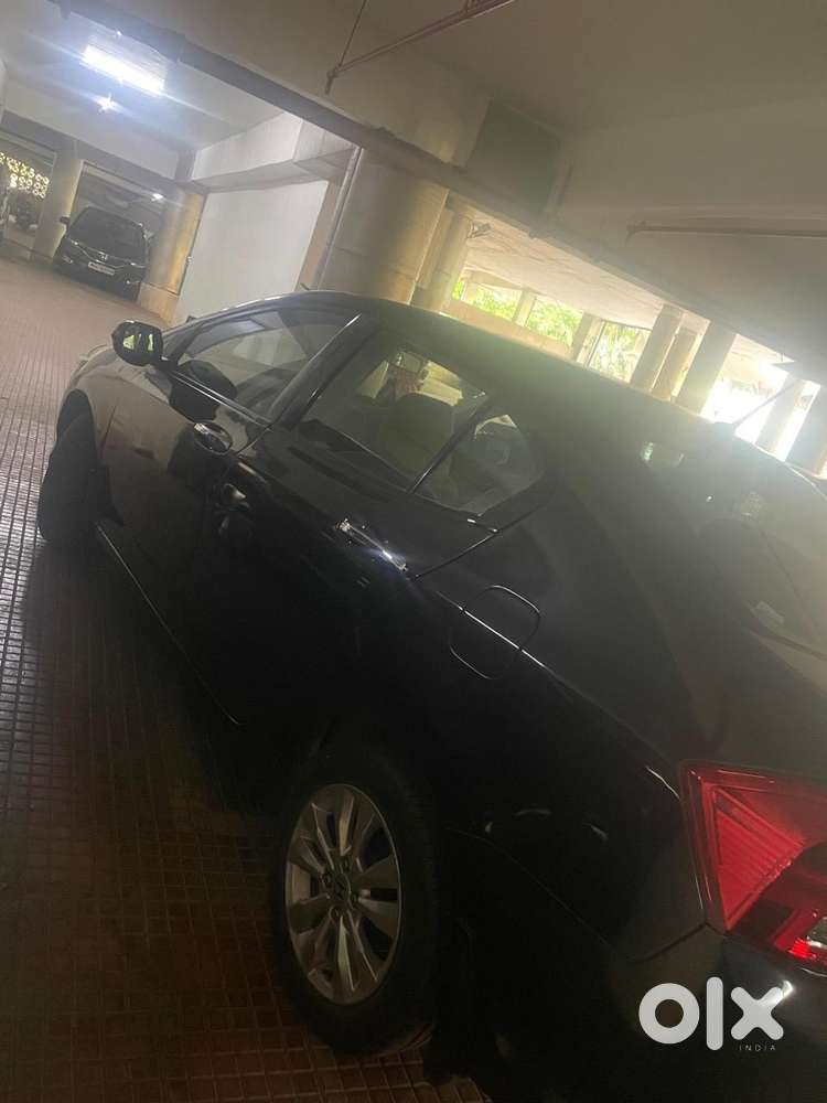 Honda City Black Color 1.5 Vmt Model