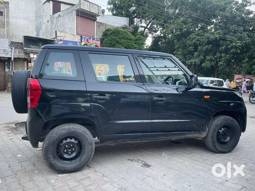 Mahindra Tuv 300 2017 Diesel Well Maintained