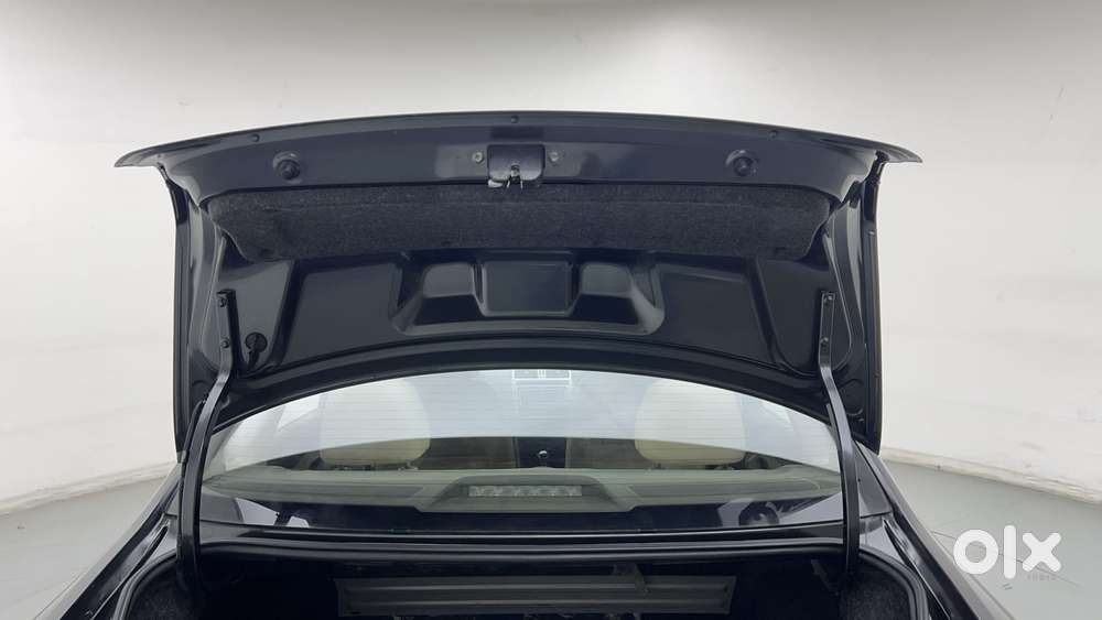 Volkswagen Vento 2010-2013 Petrol Highline, 2015, Petrol