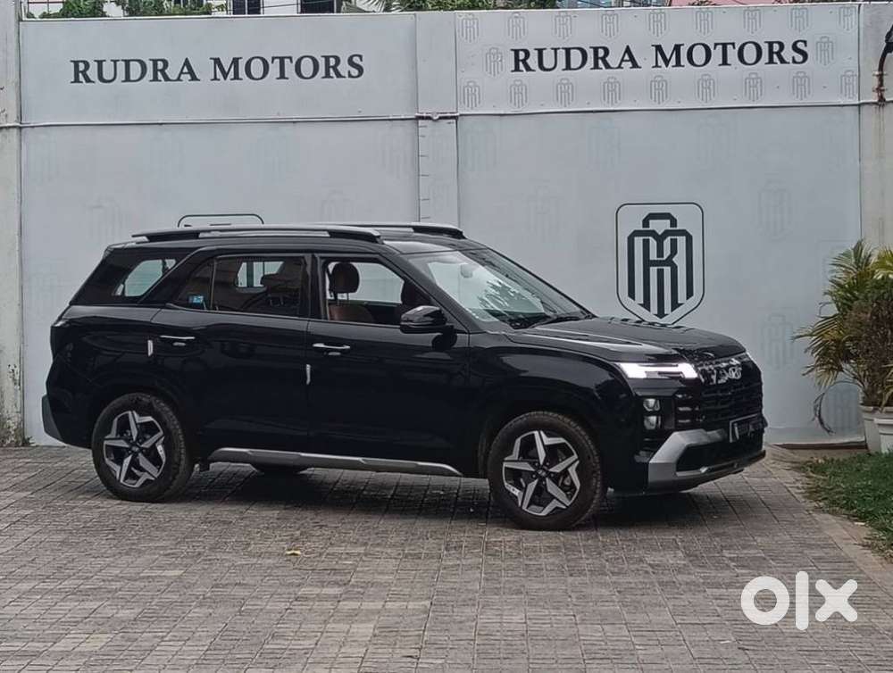 Hyundai Alcazar Prestige 7-seater, 2024, Petrol