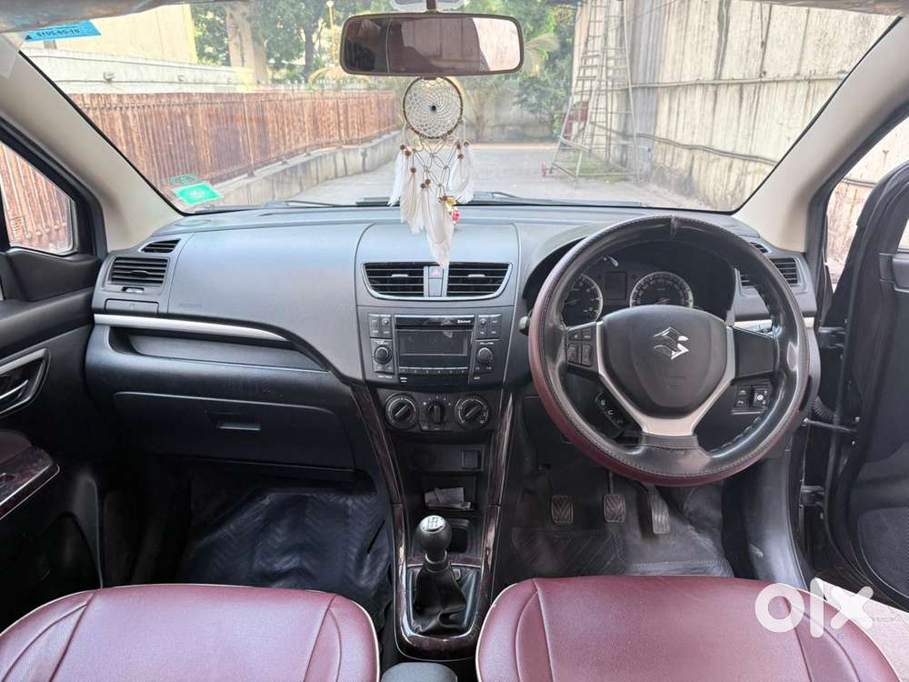 Maruti Suzuki Ertiga 1.4 Vxi Cng Anniversary Edition, 2018, Cng & Hy..