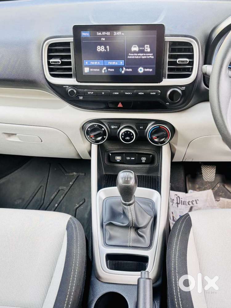 Hyundai Venue S (o) 1.0 Turbo Mt, 2024, Petrol