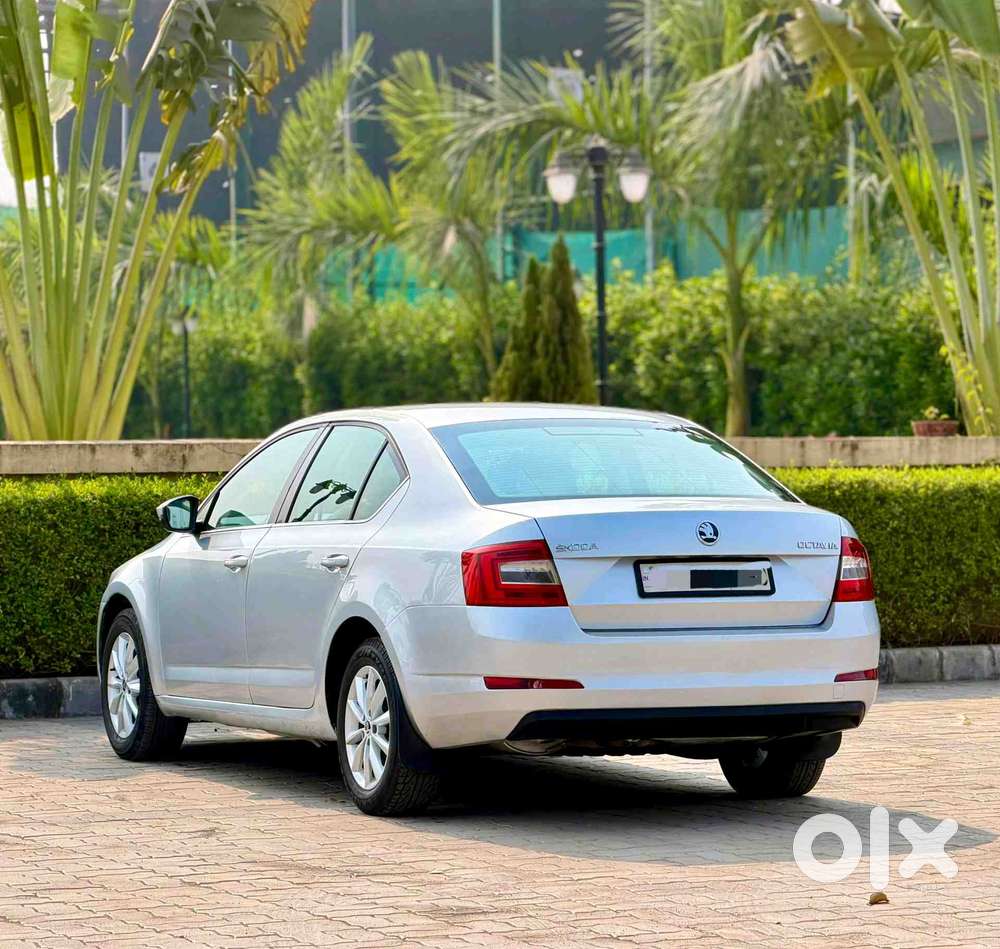 Skoda Octavia 2.0 Tdi Mt Ambition, 2015, Diesel