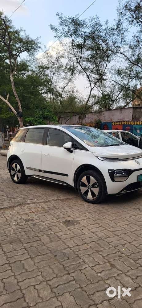 Mg Windsor Ev Essence, 2025, Electric