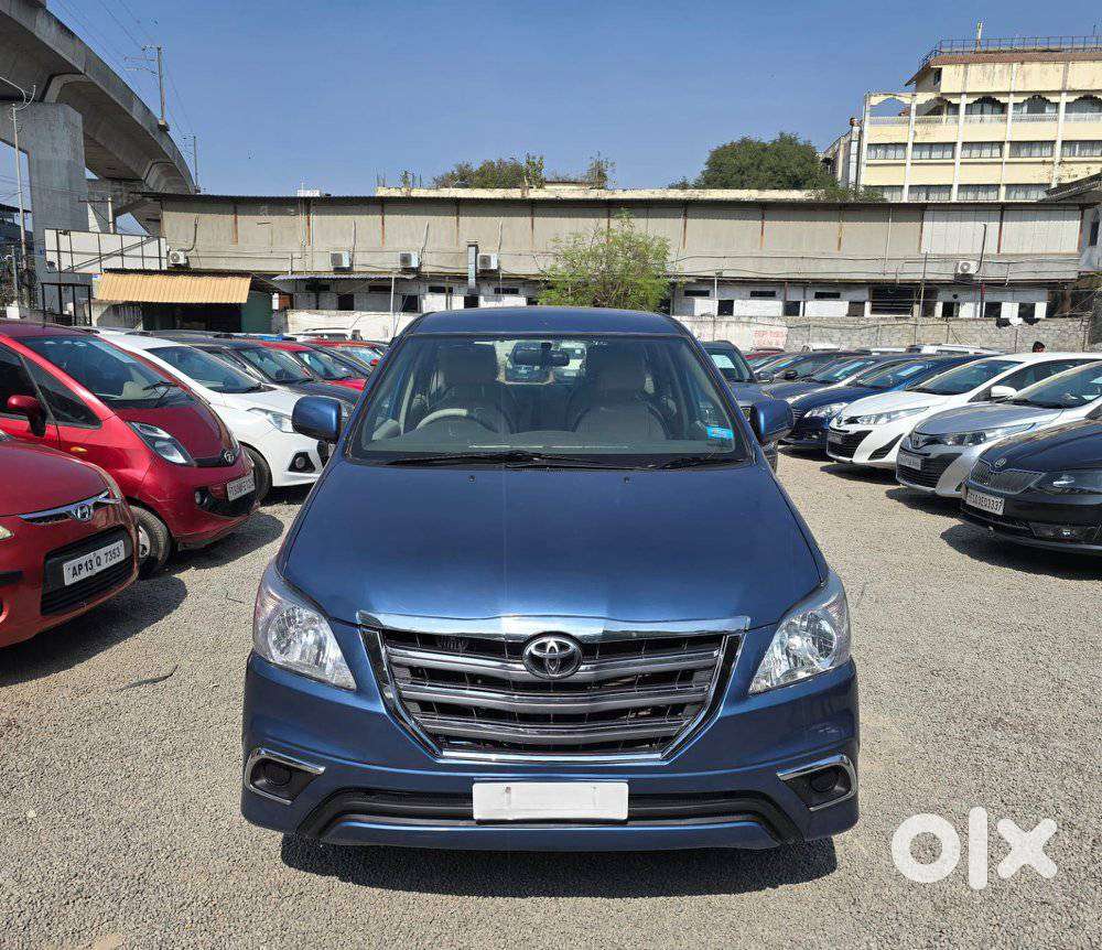 Toyota Innova 2.5 G (diesel) 7 Seater Bs Iv, 2013, Diesel