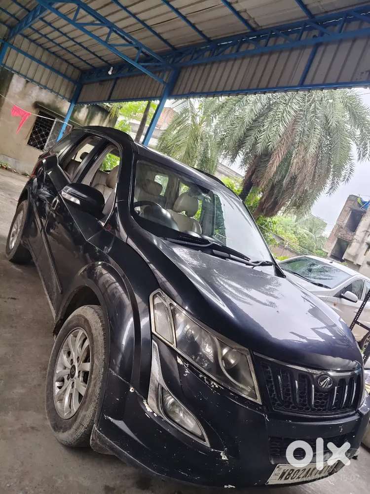 Mahindra Xuv500 2.2 W10 2016 (top Model)