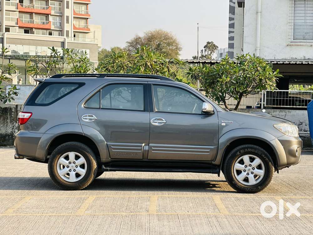 Toyota Fortuner 3.0 4x4 Manual, 2011, Diesel