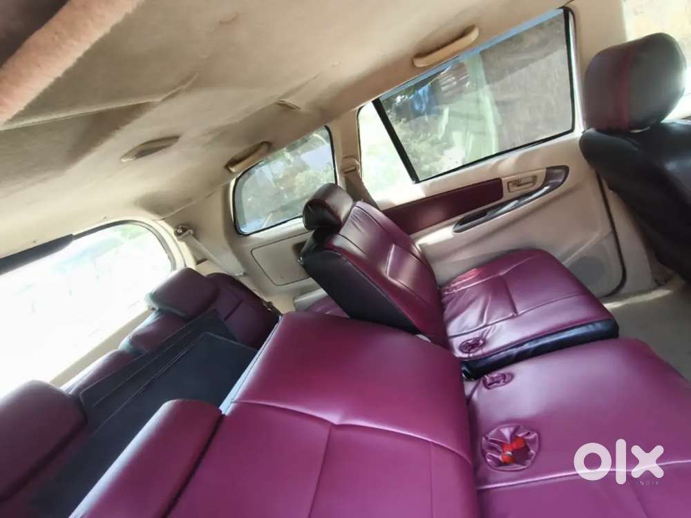 Toyota Innova 2009 Diesel 200000 Km Driven