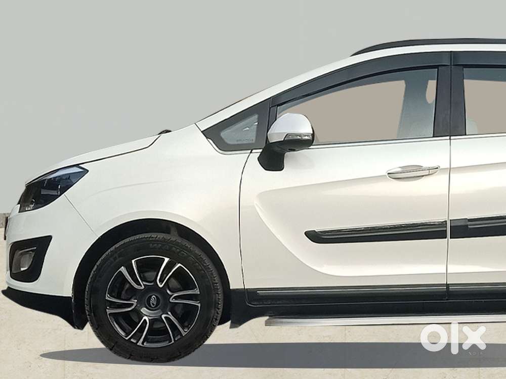 Mahindra Marazzo M8, 2019, Diesel