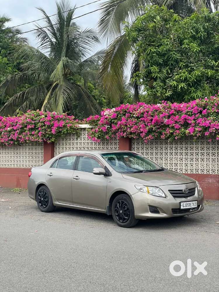 Toyota Corolla Altis 2010 Model Hybrid 2nd Owner