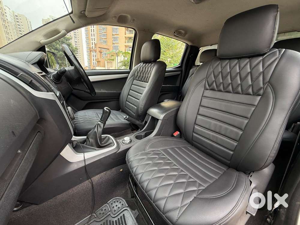 Isuzu V-cross Z Prestige 4x4 Mt, 2019, Diesel