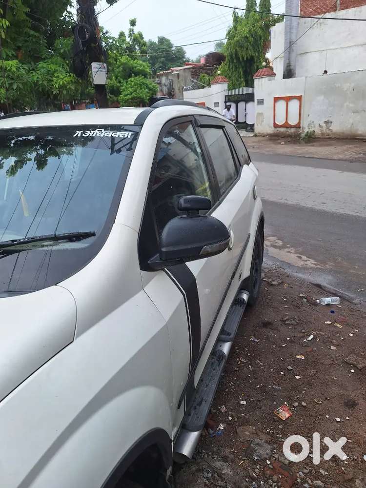 Mahindra Xuv500 Diesel 2013 Car