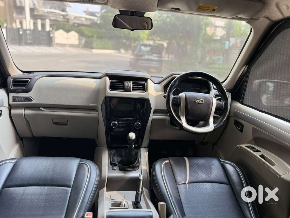 Mahindra Scorpio S10 7 Seater, 2017, Diesel