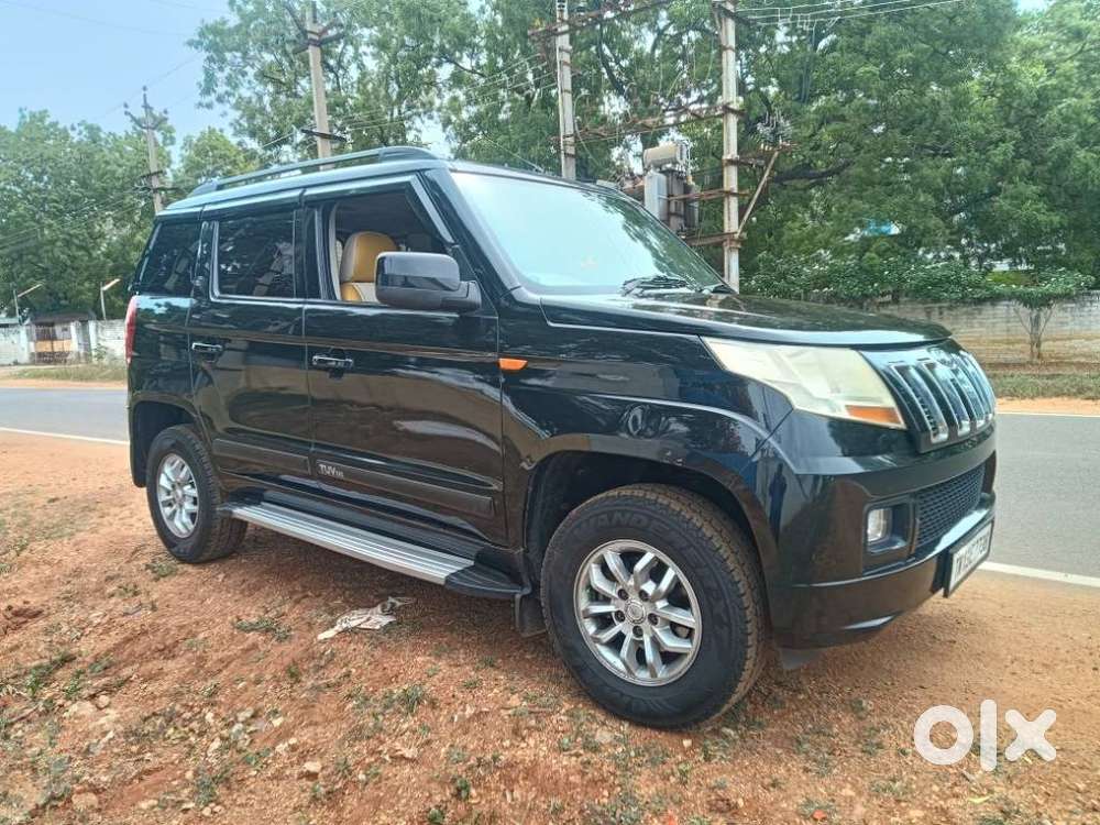 Mahindra Tuv 300 Mhawk100 T8 Dual Tone, 2016, Diesel
