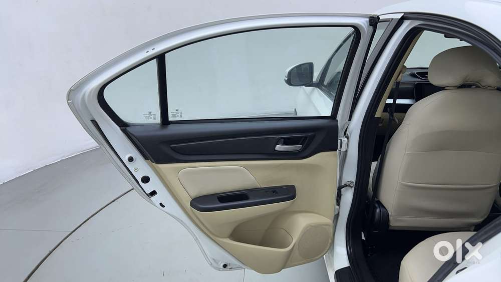 Honda Amaze Vx 1.2 Petrol Cvt, 2022, Petrol
