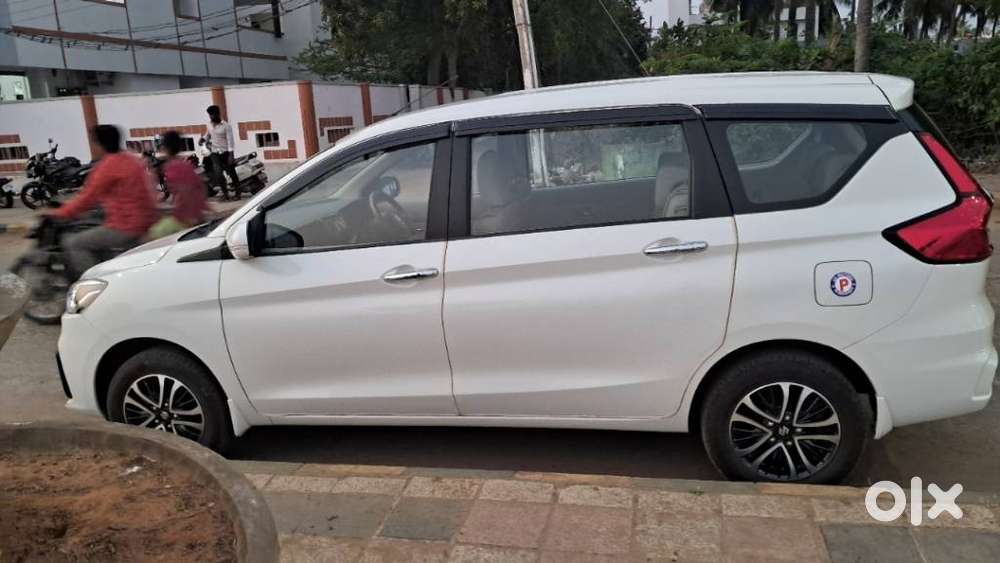 Maruti Suzuki Ertiga Zxi Plus Shvs, 2024, Petrol