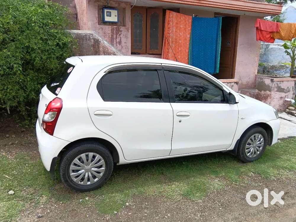 Toyota Etios Liva 2014