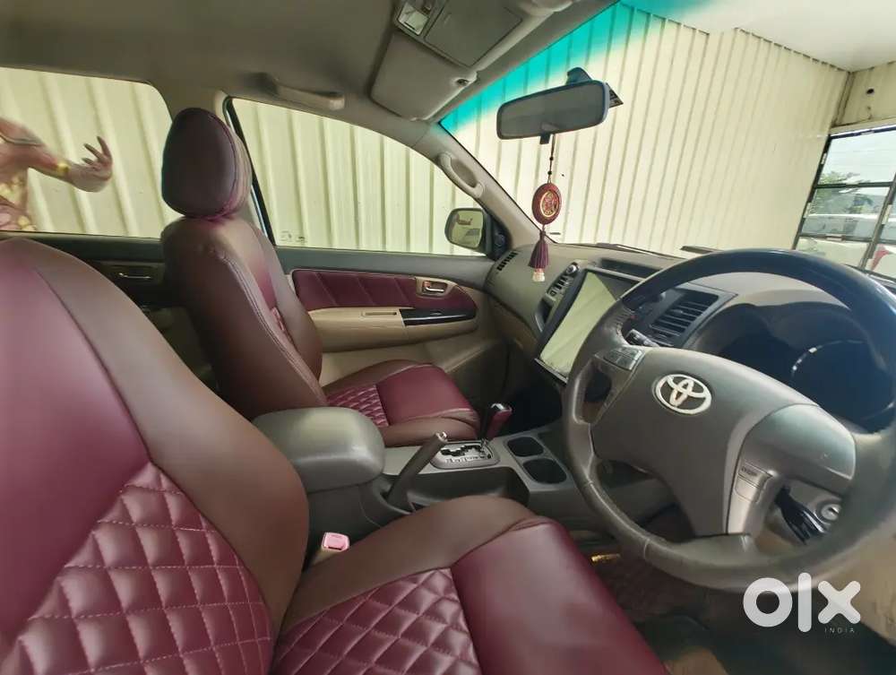 Toyota Fortuner 2014 Diesel 98000 Km Driven