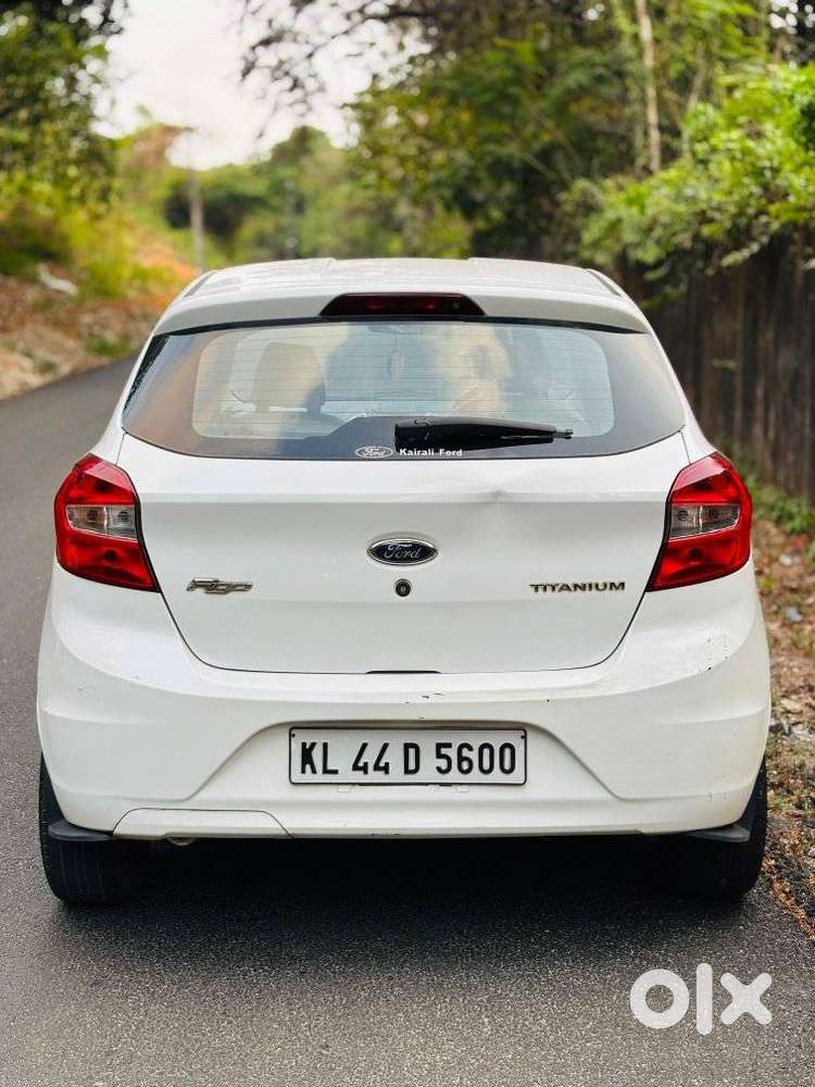 Ford Figo 1.5p Titanium At, 2015, Petrol