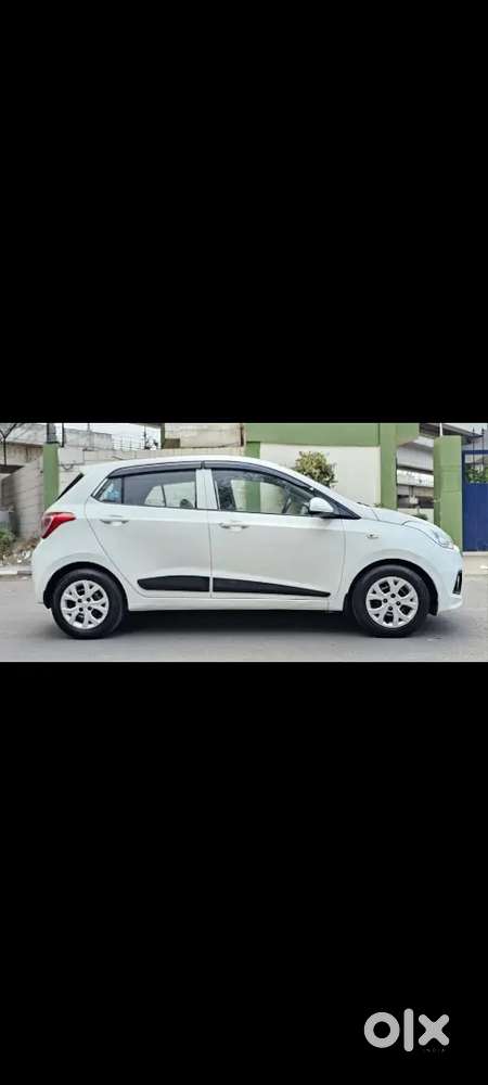 Hyundai Grand I10 Nios Sportz 2015