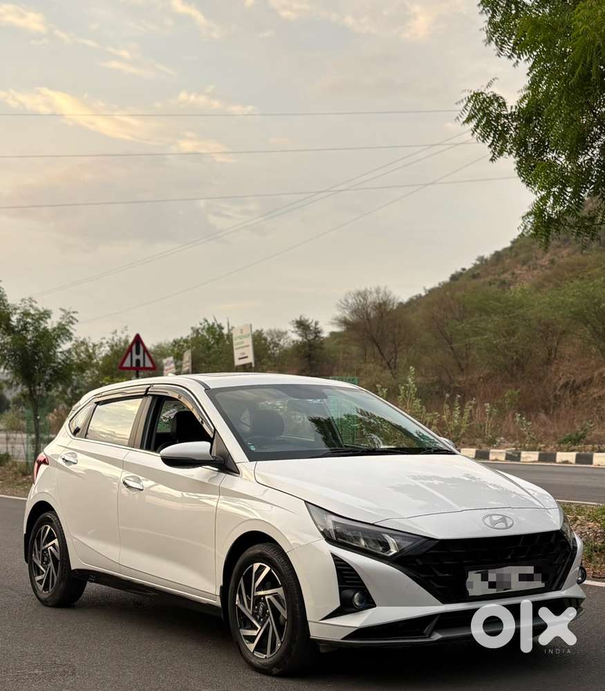 Hyundai I20 1.4 Asta, 2025, Cng & Hybrids