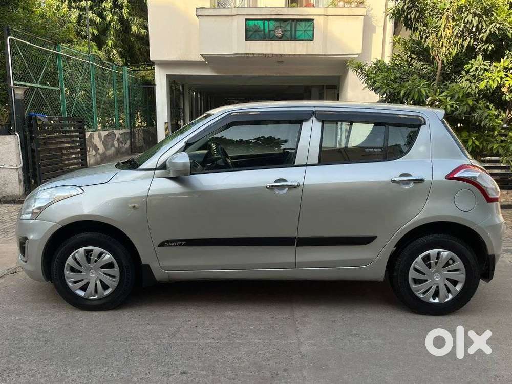 Maruti Suzuki Swift Lxi Optional-o, 2017, Petrol