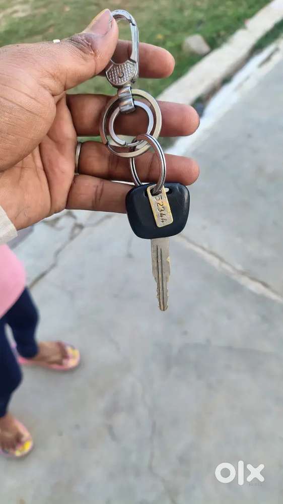 Maruti Suzuki Eeco 2021 Petrol 95000 Km Driven