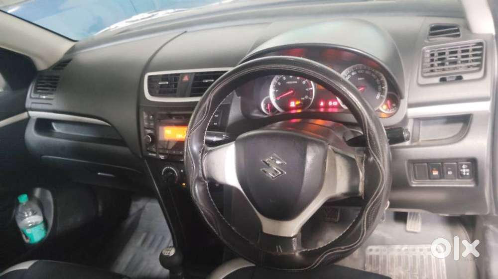 Maruti Suzuki Swift Vxi, 2016, Petrol