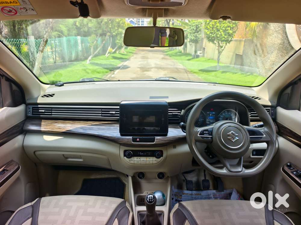 Maruti Suzuki Ertiga 1.5 Zxi Shvs, 2022, Petrol