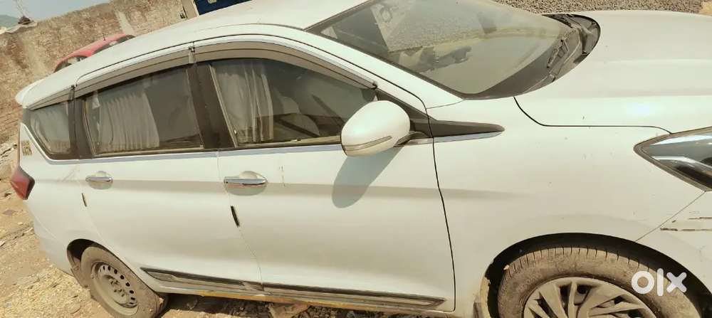 Good Condition 4 Tyre New Screen Tybe And All The Accocires Complite
