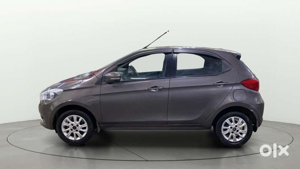Tata Tiago 1.2 Revotron Xz, 2018, Petrol