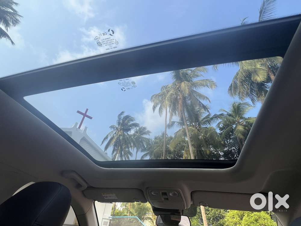 Mahindra Xuv700 2.2 Ax 7 Diesel At Str, 2025, Diesel