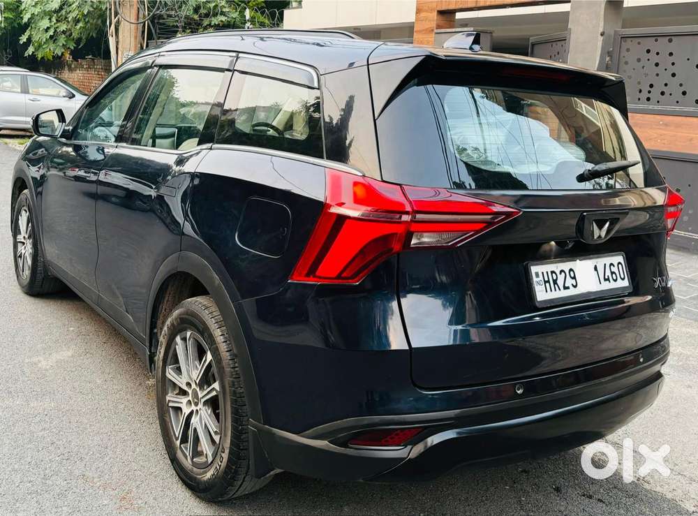 Mahindra Xuv700 2.0 Ax 7 Petrol At Str, 2022, Petrol