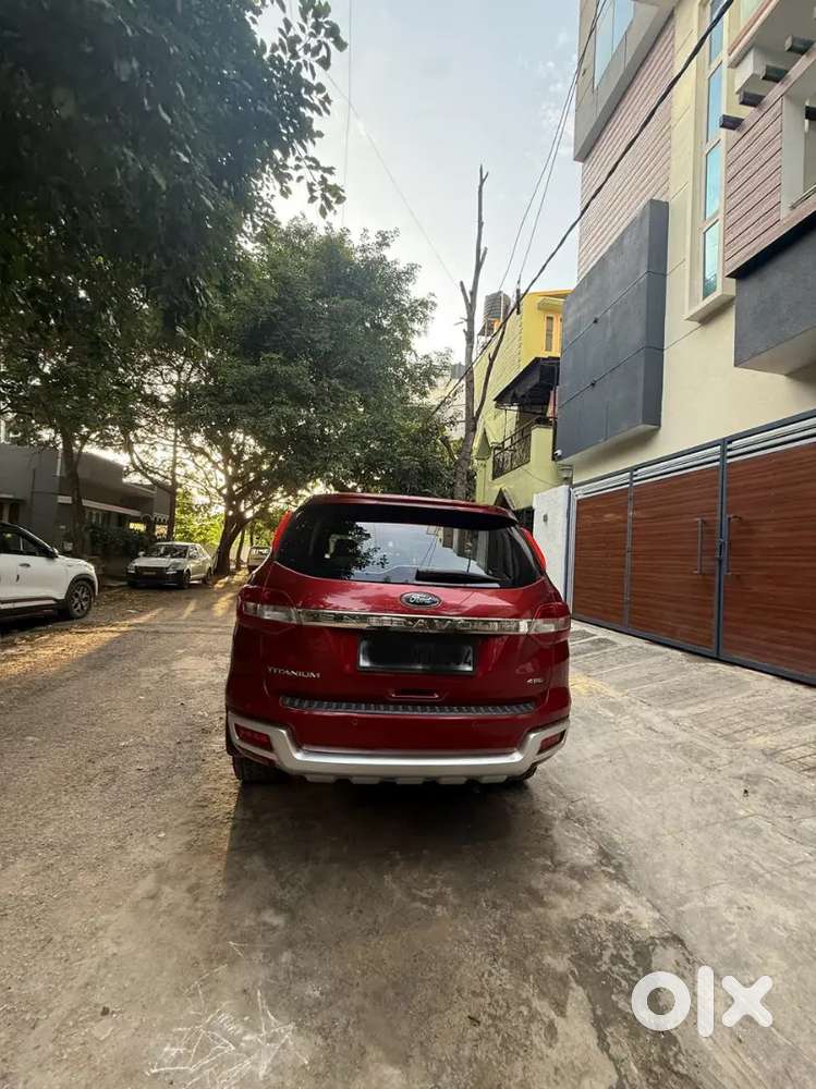 Ford Endeavour 3.2 Titanium 2017