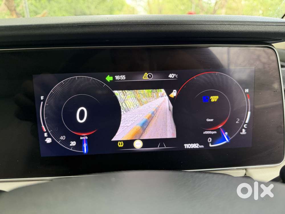 Mahindra Xuv700 2.2 Ax 7 Diesel Mt Luxury Pack Str, 2022, Diesel