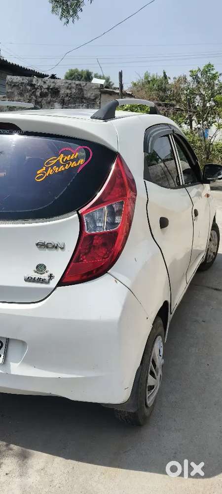Hyundai Eon Magna+ Petrol 2013.2014 Registration  (negotiable)