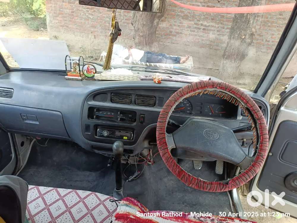 Toyota Qualis 2004
