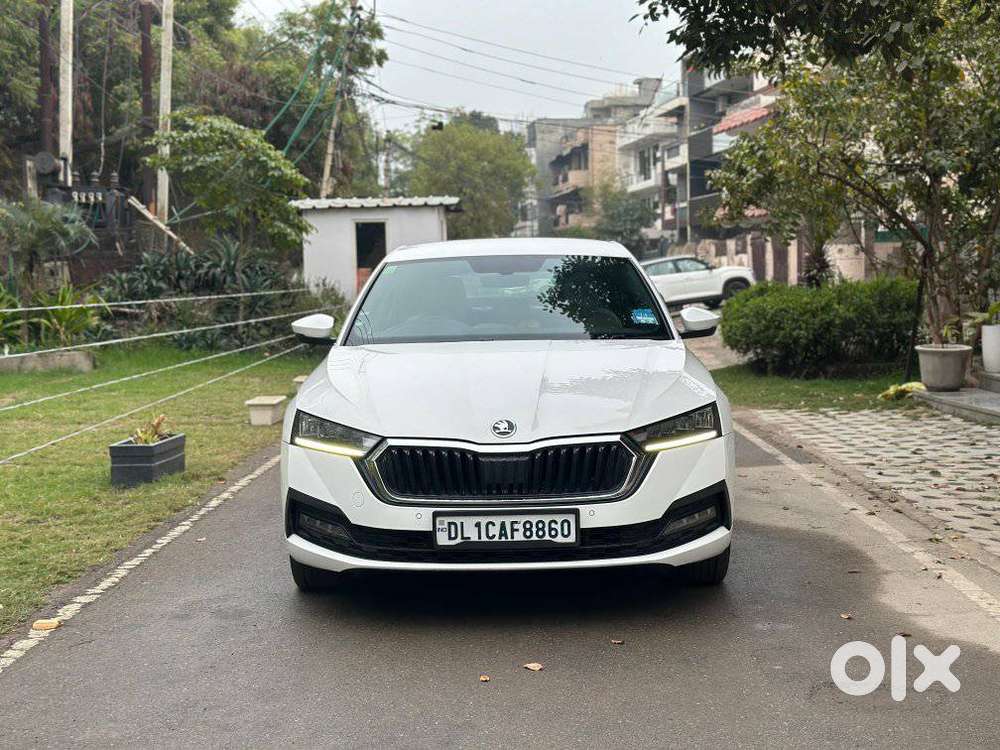 Skoda Octavia 2.0 Style Tsi At, 2022, Petrol