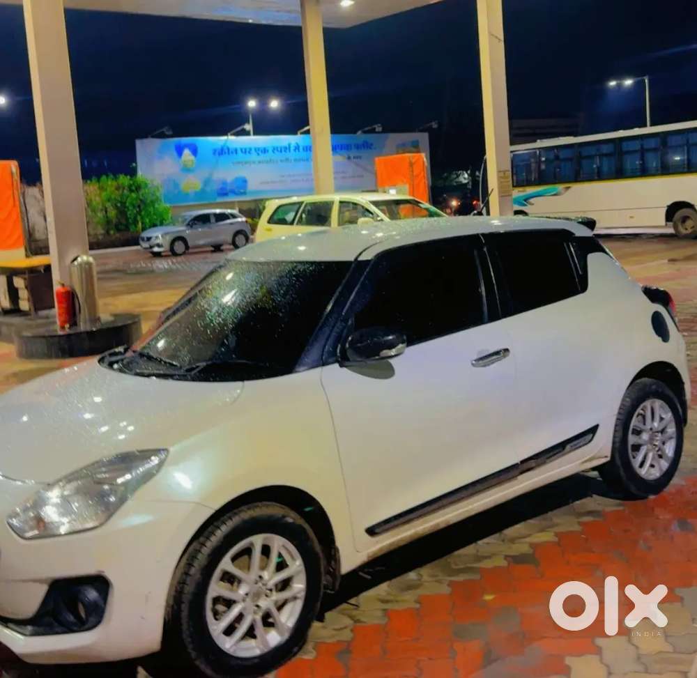 Maruti Suzuki Swift 2022 Petrol 70000 Km Driven