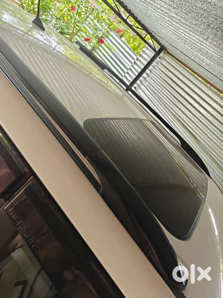 Xuv 300 W6 Diesel 1.5 With Sunroof