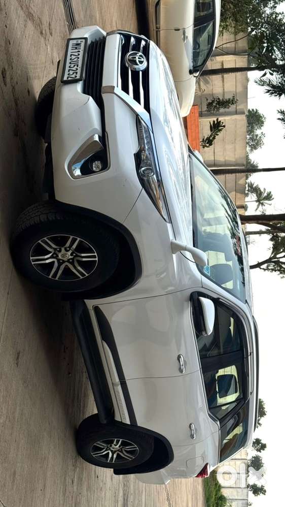Toyota Fortuner 2020 Diesel Well Maintained