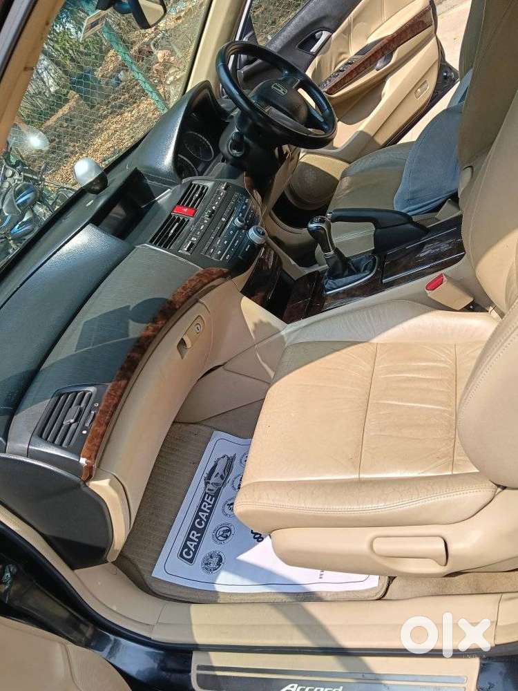 Honda Accord 2.4 Manual, 2010, Petrol