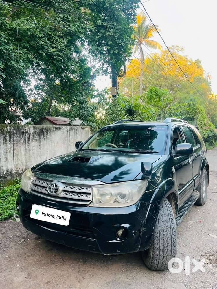 Toyota Fortuner 2010 Diesel Well Maintained