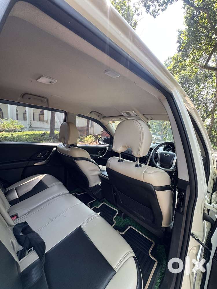 Mahindra Xuv500 W7, 2020, Diesel