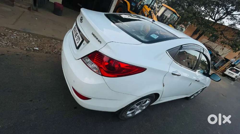 Hyundai Verna 2012 Petrol 52000 Km Driven