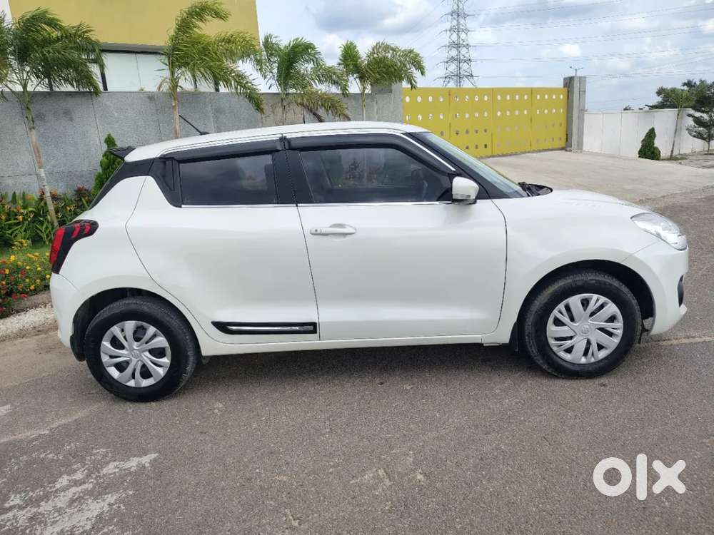 Maruti Suzuki Swift Vxi, 2024, Petrol