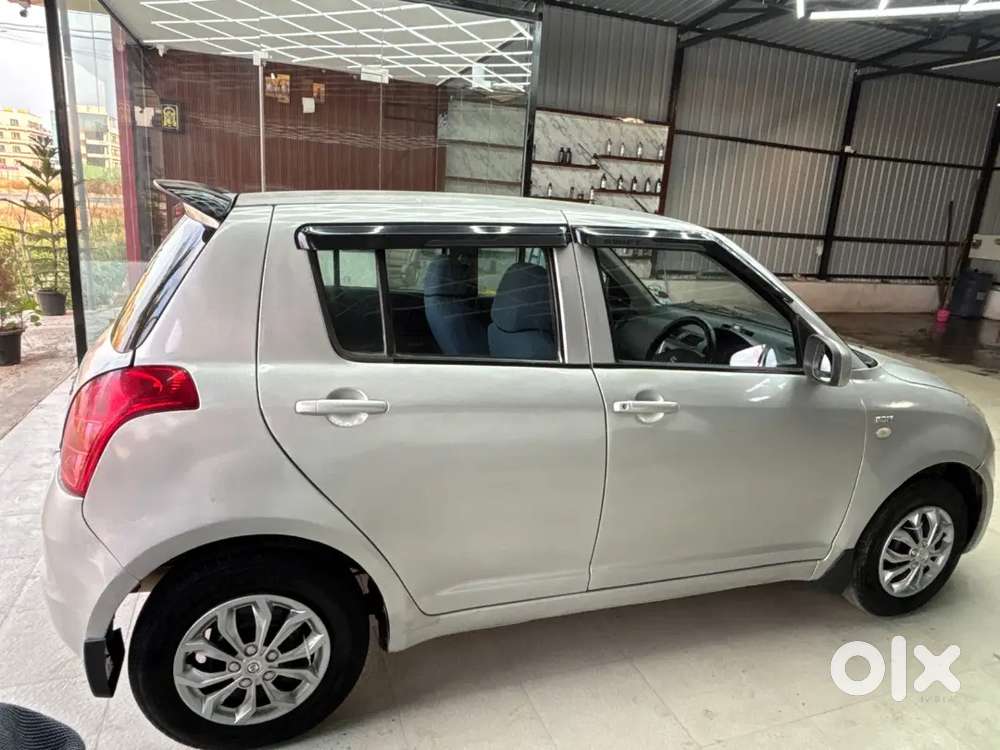 Maruti Suzuki Swift 2009