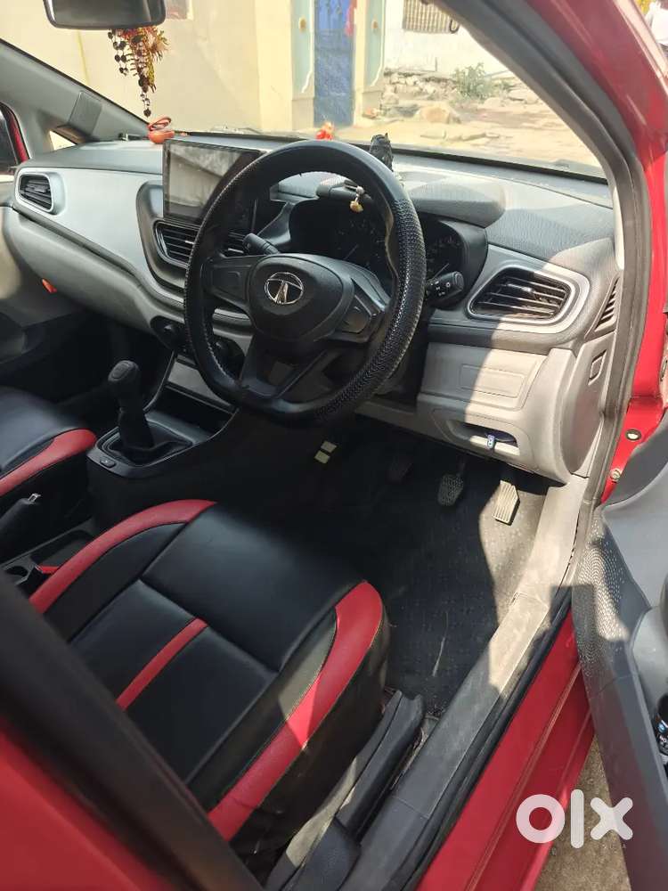 Tata Altroz 1.2 Xe 2021 Manual